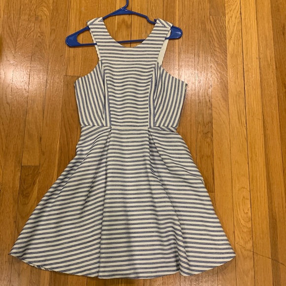 BCBGeneration Sleeveless Striped Fit & Flare Dress, Size 6 - Picture 3 of 10